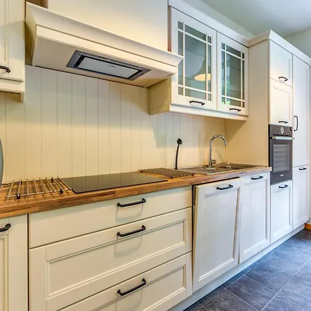 In With Private Garden, Cleaning Included Holiday home Harze