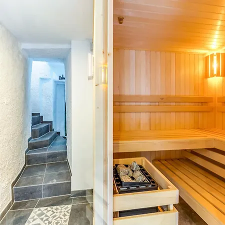 Charming Villa In Harze, Cleaning Included *