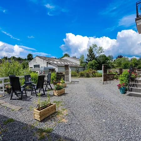 Charming Villa In Harze, Cleaning Included Harze