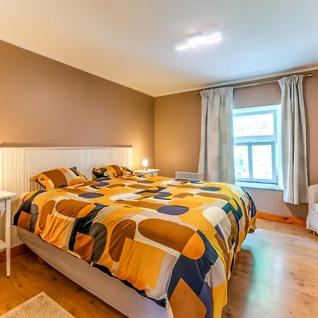 Holiday home In With Private Garden, Cleaning Included